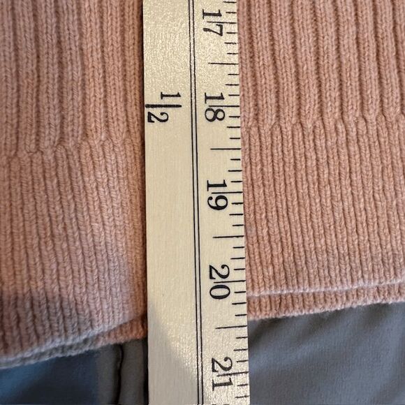 NEW! N12H Gigi Sweater Dusty Rose Mock Neck Shoulder Cut Out Rib Knit Size XS - Picture 11 of 12